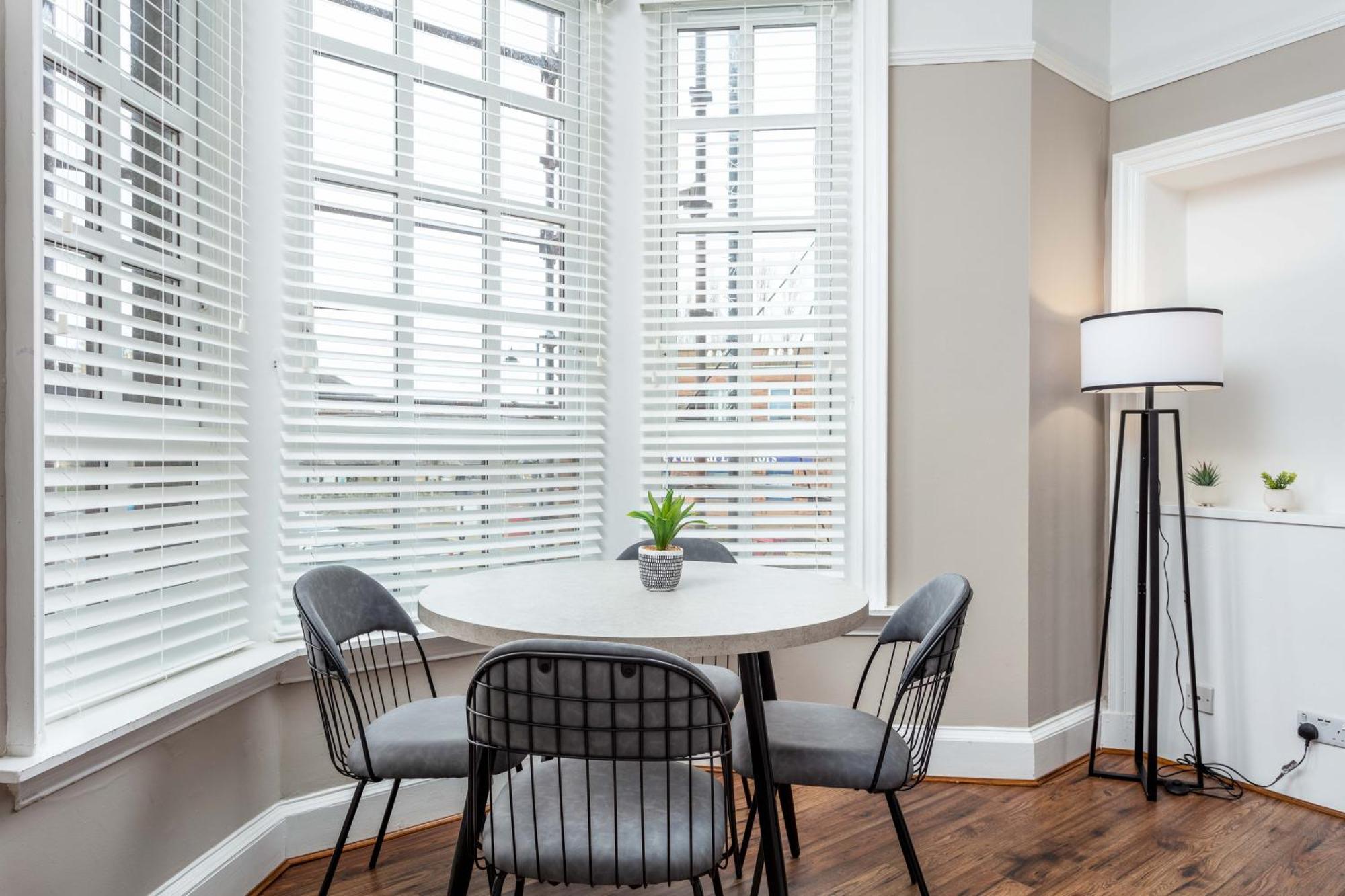 Apartmán Main Street View Prestwick Exteriér fotografie